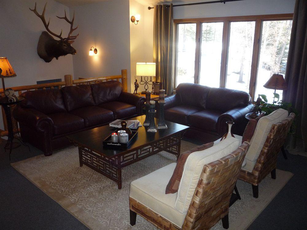 Meadow Lake View Bed And Breakfast Кълъмбия Фолс Екстериор снимка
